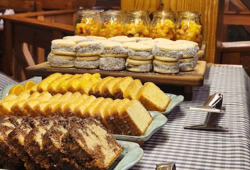 فندق فئة نجمة واحدة Del Glaciar Libertador