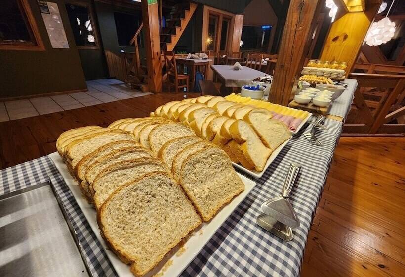 فندق فئة نجمة واحدة Del Glaciar Libertador