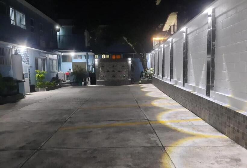 Отель Acuario Catemaco