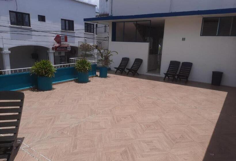 בית מלון כפרי Acuario Catemaco