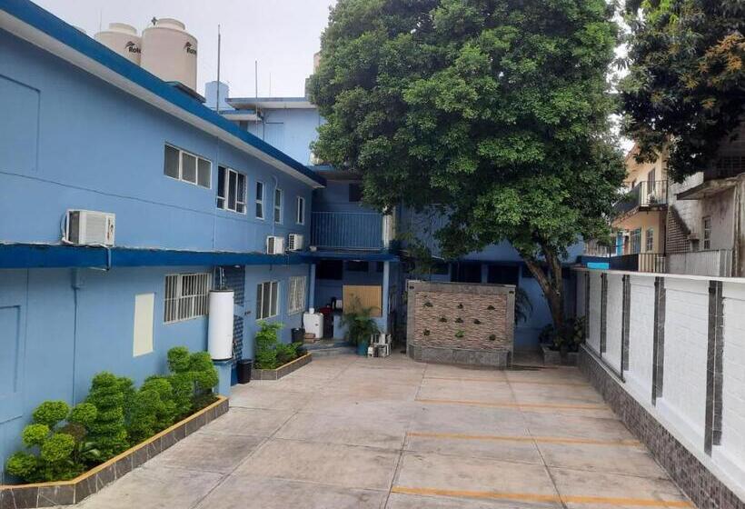 Отель Acuario Catemaco