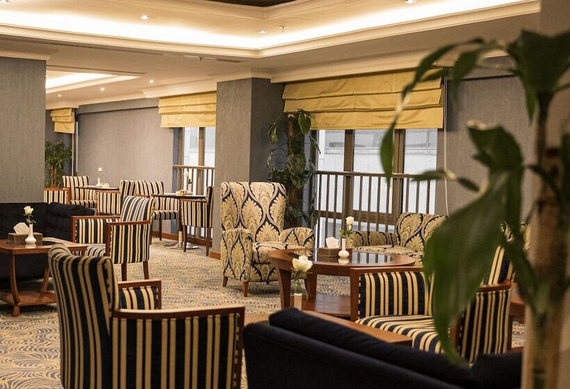 Отель Al Aqeeq Madinah