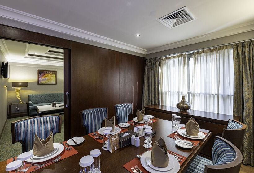 Отель Al Aqeeq Madinah