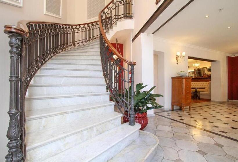 هتل Alma Historica Boutique