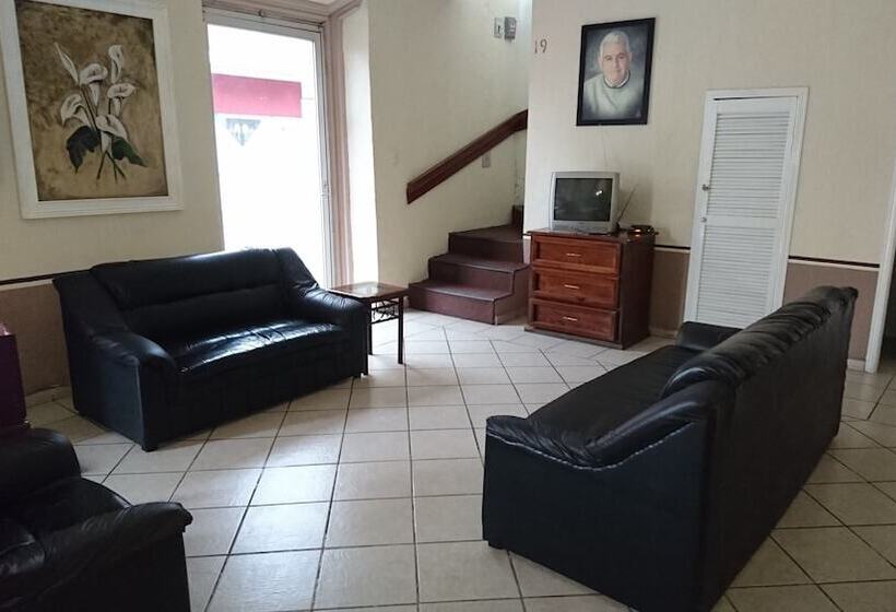 בית מלון כפרי Ana Isabel