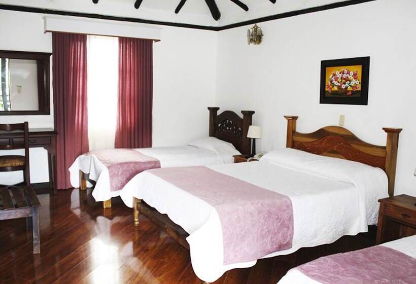 هتل Andres Venero