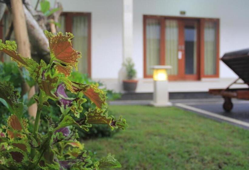 ホテル Anggie Stay