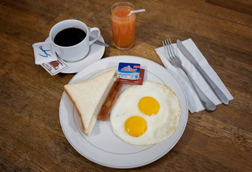 ホテル Anggie Stay