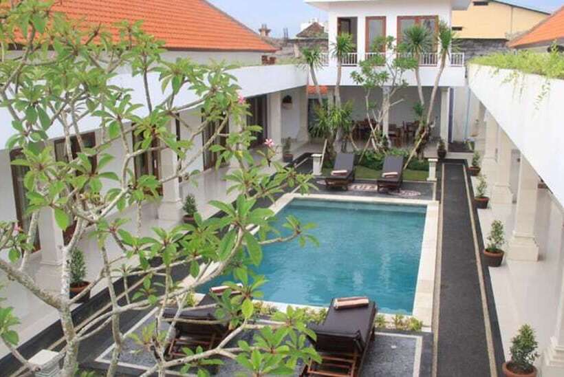 ホテル Anggie Stay