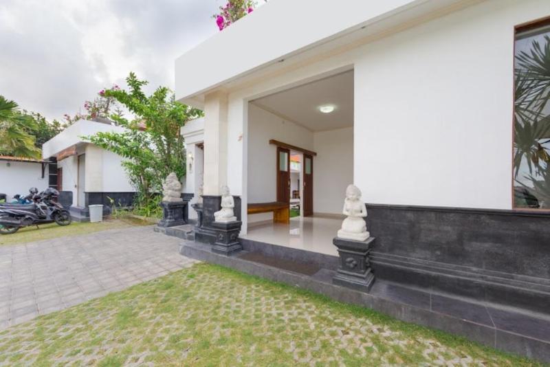 ホテル Anggie Stay