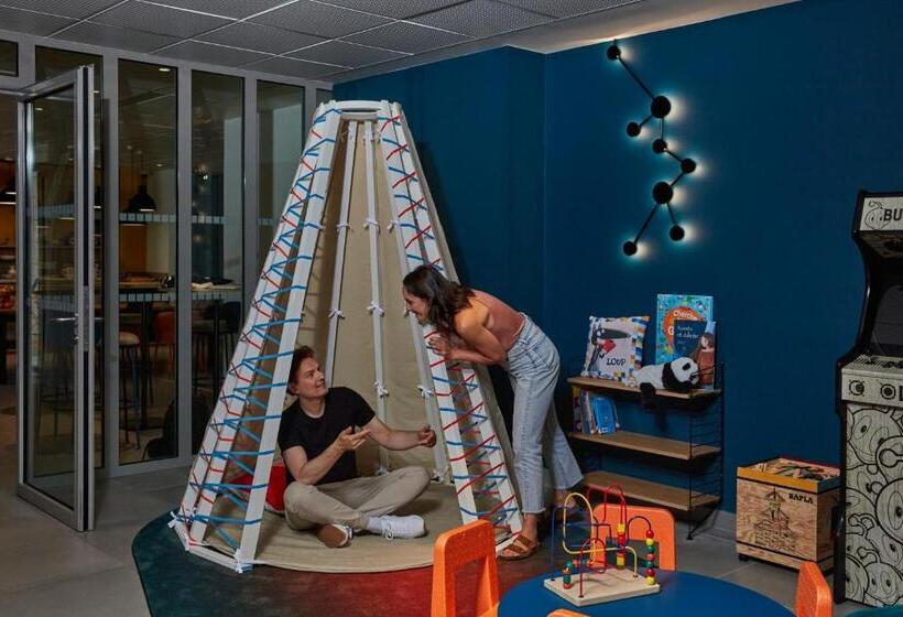 Aparthotel Adagio Access La Défense Puteaux