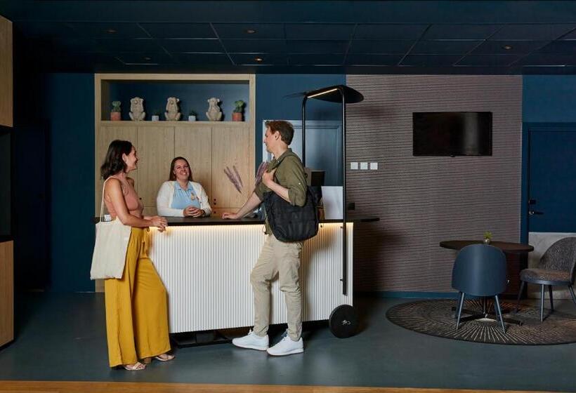 Aparthotel Adagio Access La Défense Puteaux