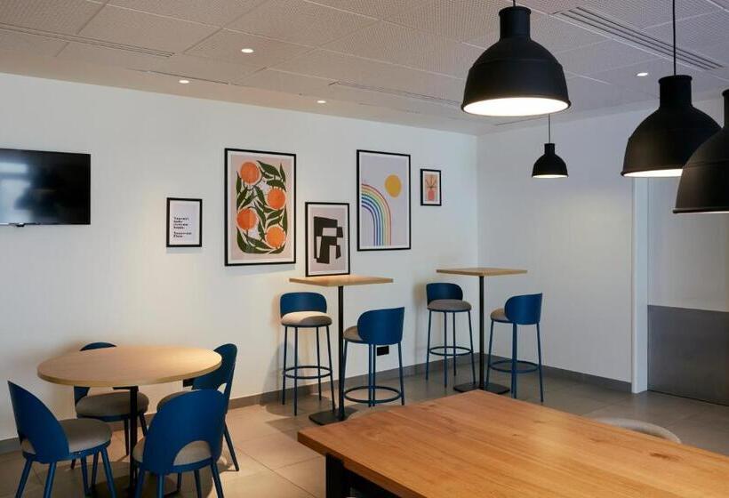 Aparthotel Adagio Access La Défense Puteaux