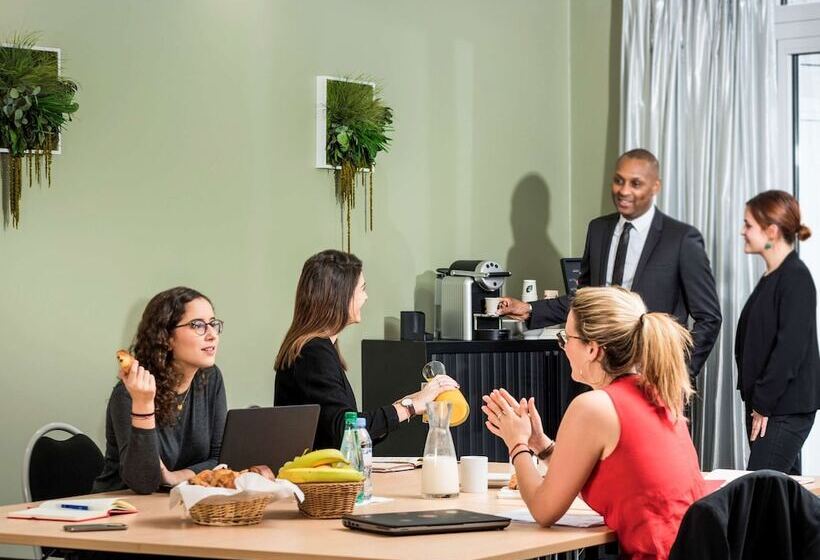 Aparthotel Adagio Access La Défense Puteaux