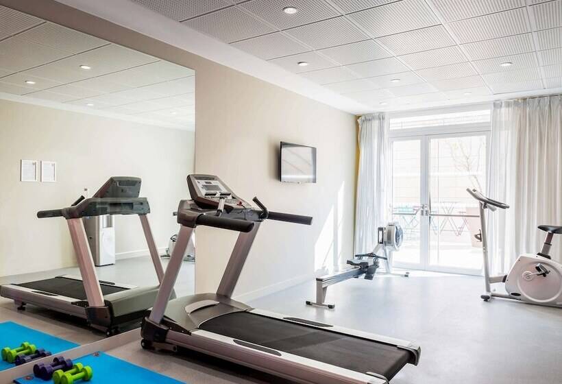 Aparthotel Adagio Access La Défense Puteaux