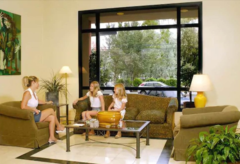 هتل Austral Express