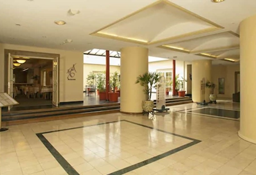 هتل Austral Express