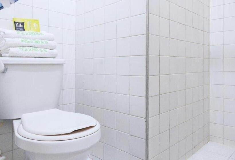 فندق Ayenda 1506 La Puerta Del Sol