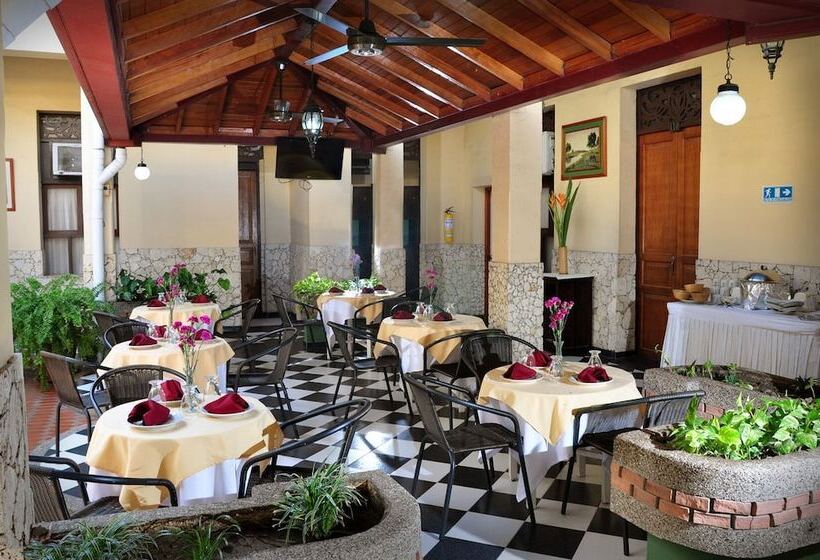 ホテル Bahia Blanca