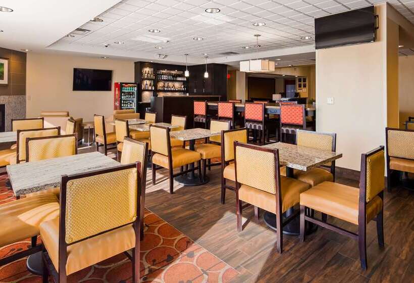 فندق Wyndham Garden Lancaster Ca