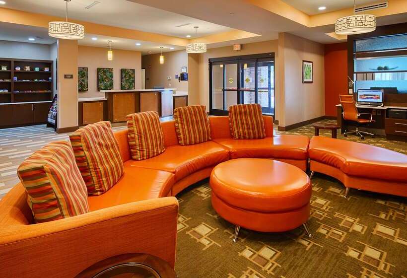 Отель Best Western Plus Flatonia Inn