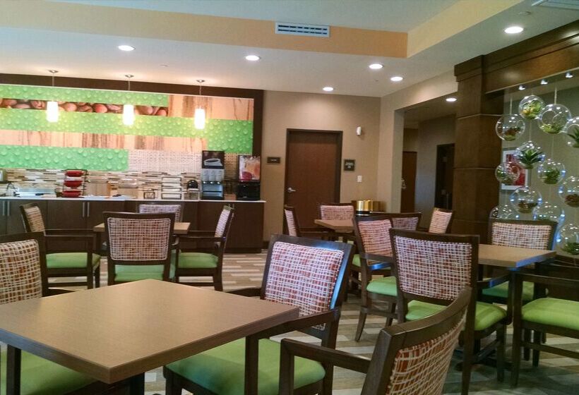 酒店 Best Western Plus Flatonia Inn