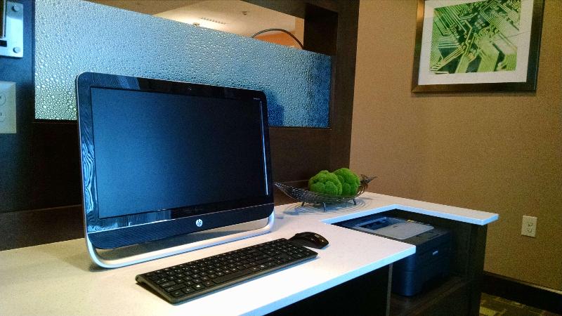 酒店 Best Western Plus Flatonia Inn