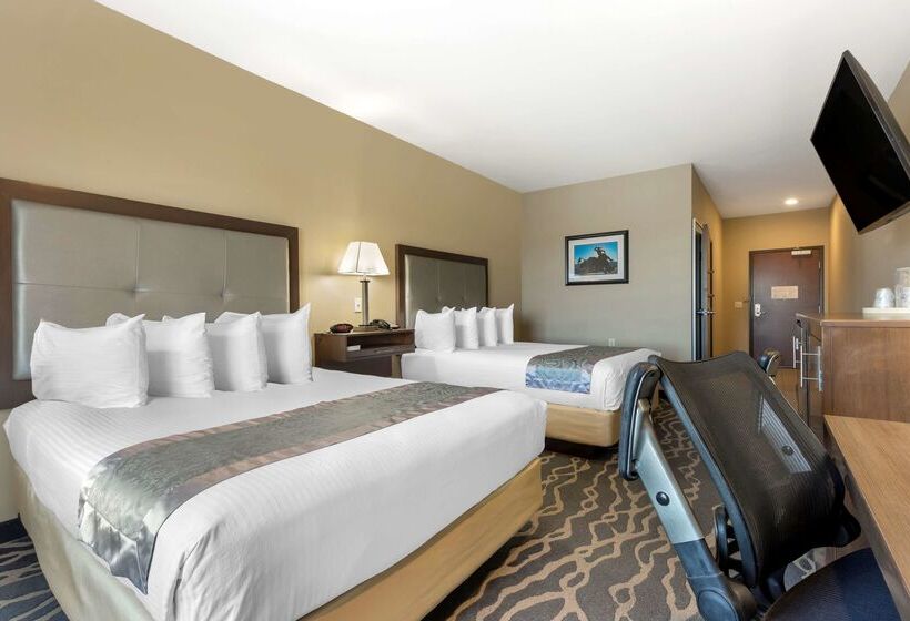 בית מלון כפרי Best Western Plus Fort Stockton