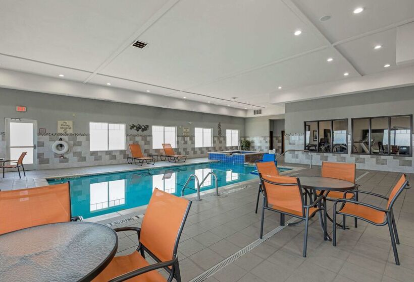 בית מלון כפרי Best Western Plus Fort Stockton