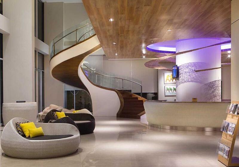 Отель Swiss Belcourt Bogor