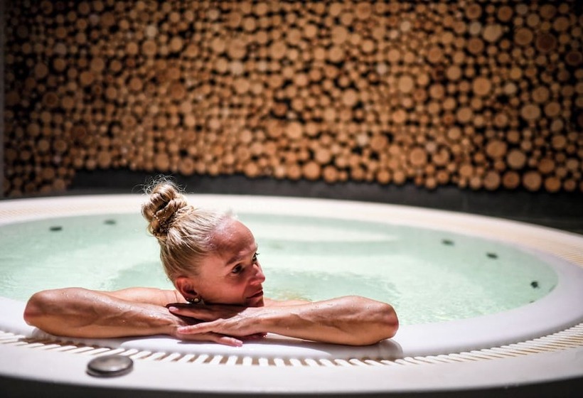 Отель Bonifacio Spa&sport Resort