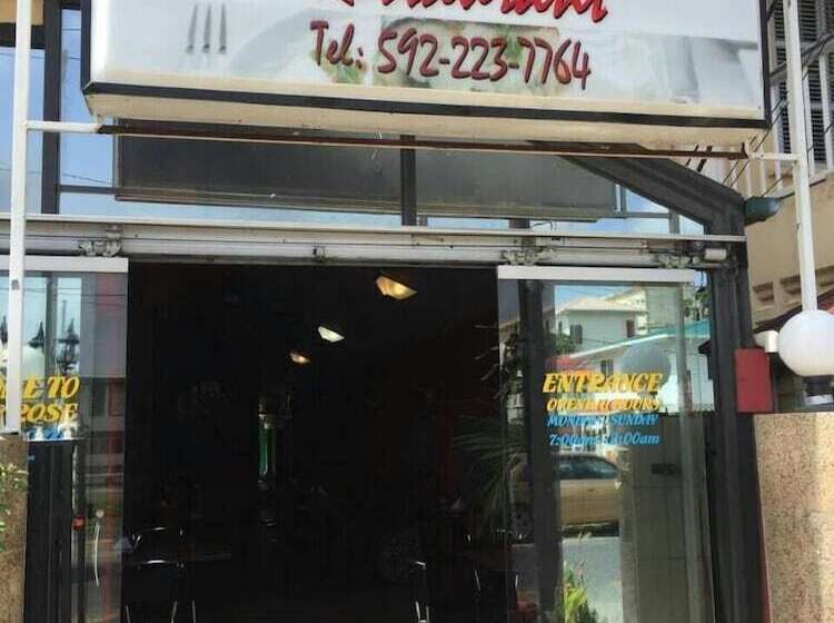 هتل Brandsville Suites