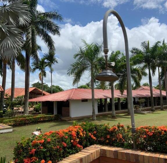 فندق Campestre Los Chiguiros