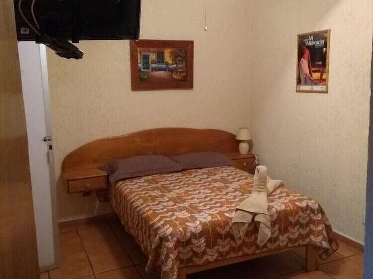 בית מלון כפרי Casa Galeana