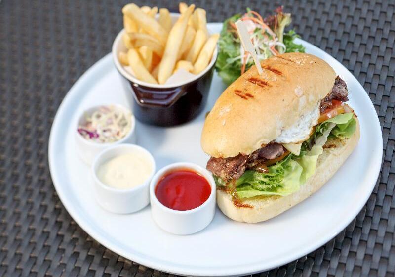 هتل Centara Life Maris Resort Jomtien