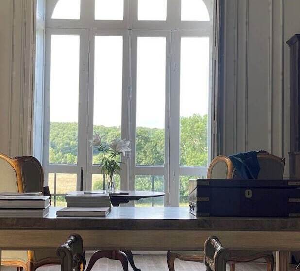 酒店 Château De La Tour