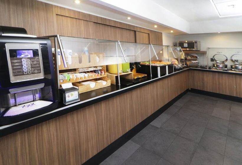 בית מלון כפרי City Express By Marriott Piedras Negras