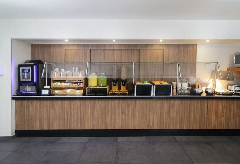 בית מלון כפרי City Express By Marriott Piedras Negras