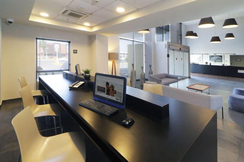 בית מלון כפרי City Express By Marriott Piedras Negras