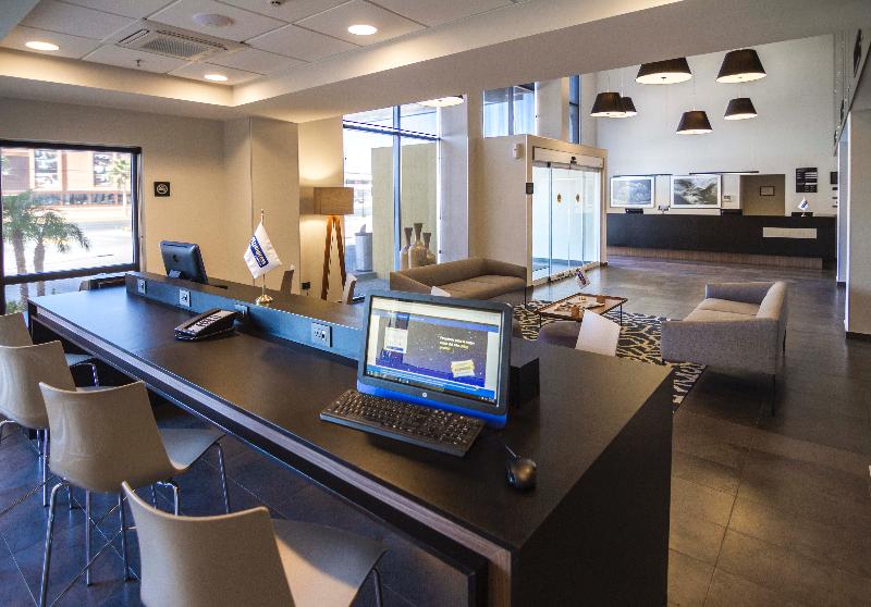 בית מלון כפרי City Express By Marriott Piedras Negras