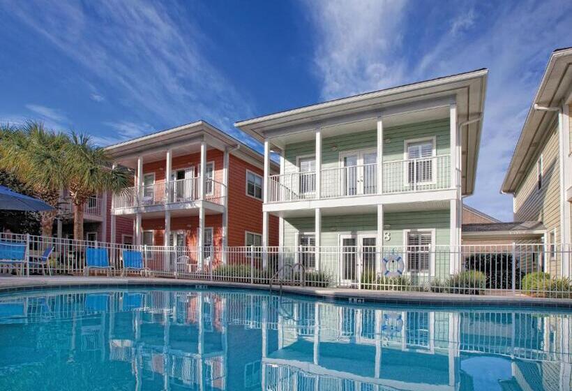 Отель Club Wyndham Beach Street Cottages