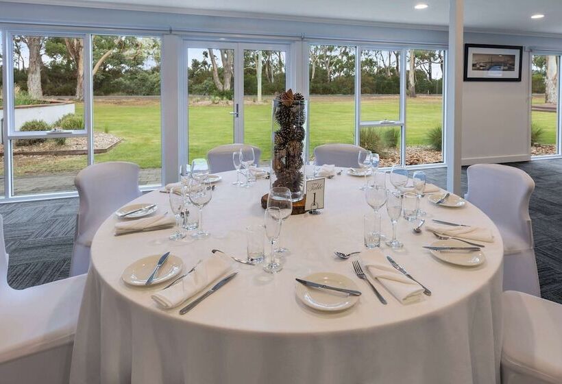 בית מלון כפרי Club Wyndham Seven Mile Beach, Trademark Collection By Wyndham