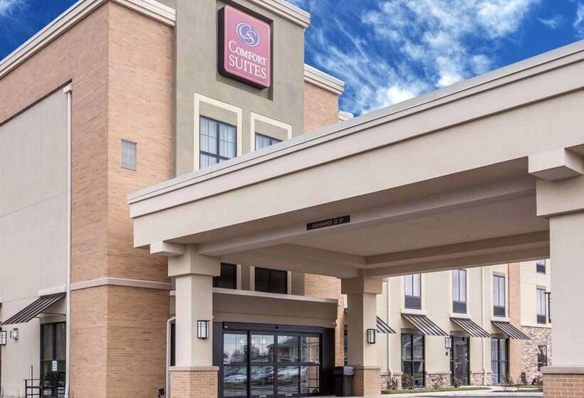 فندق Comfort Suites Youngstown North