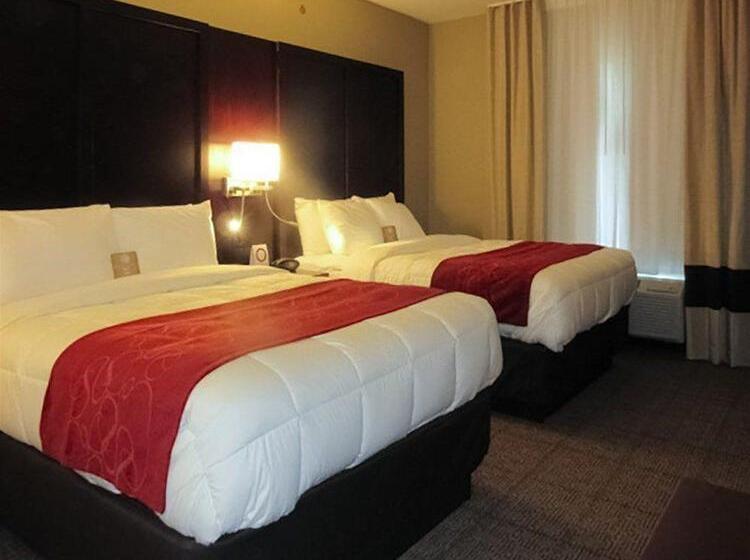 فندق Comfort Suites Youngstown North