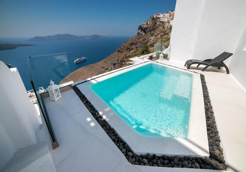 Отель Day Dream Luxury Suites