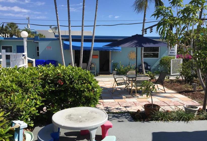 فندق Dolphin Harbor Inn