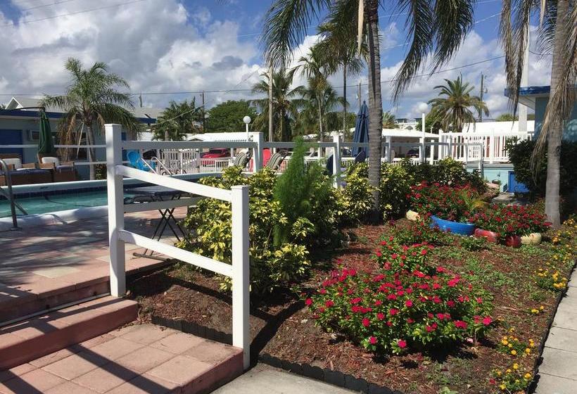 فندق Dolphin Harbor Inn