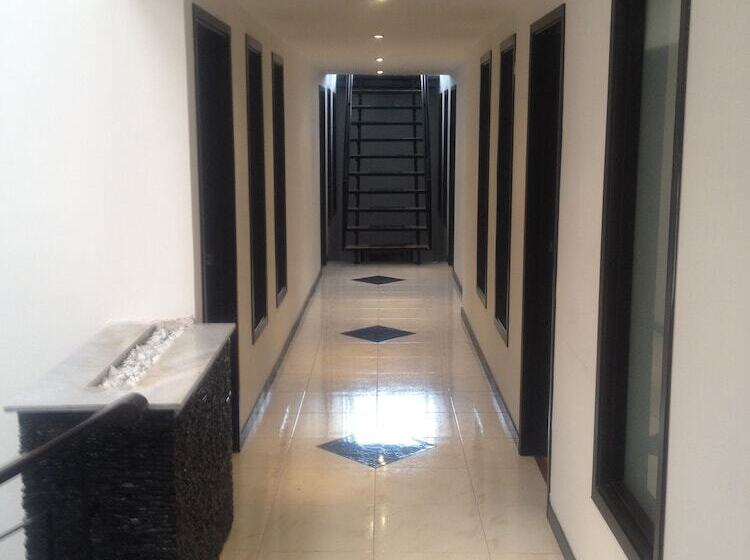 酒店 Dorado Plaza Bogota