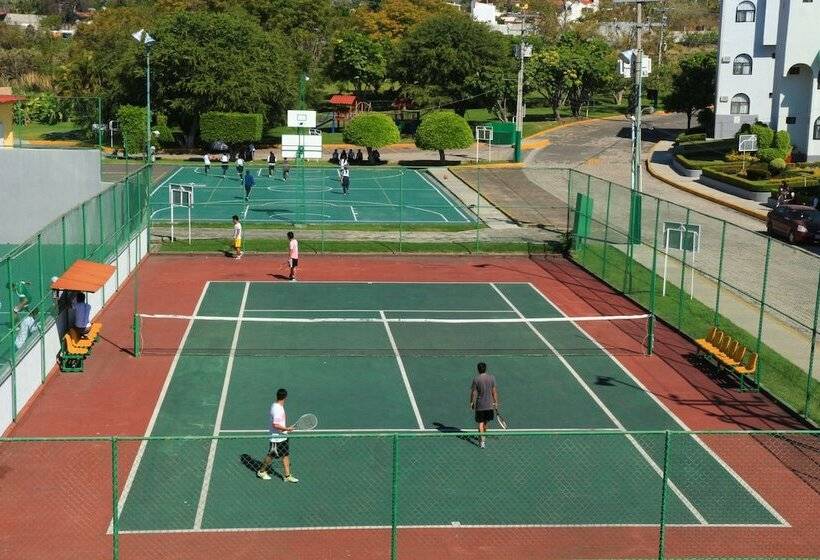 酒店 Dorados Conventions & Resort