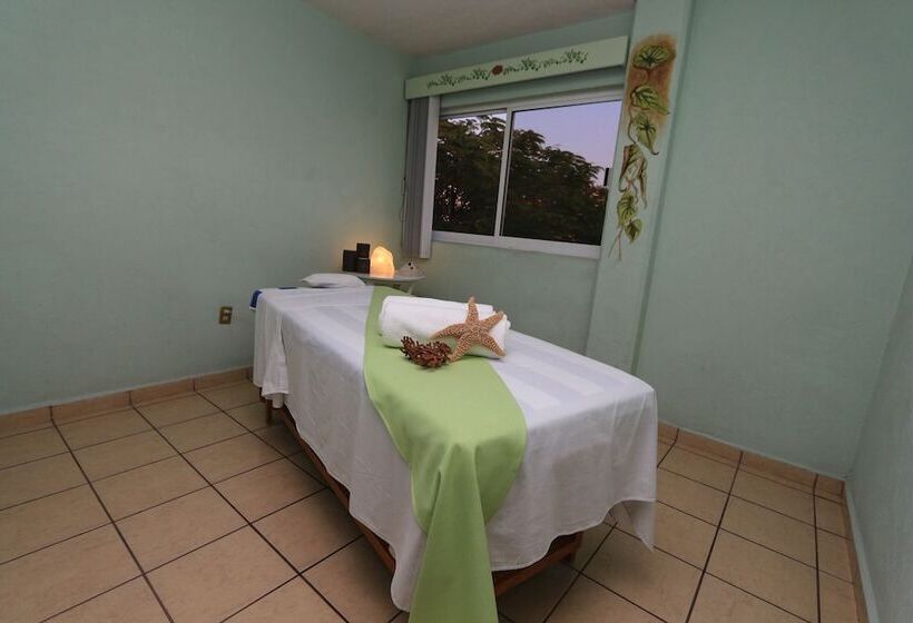 酒店 Dorados Conventions & Resort